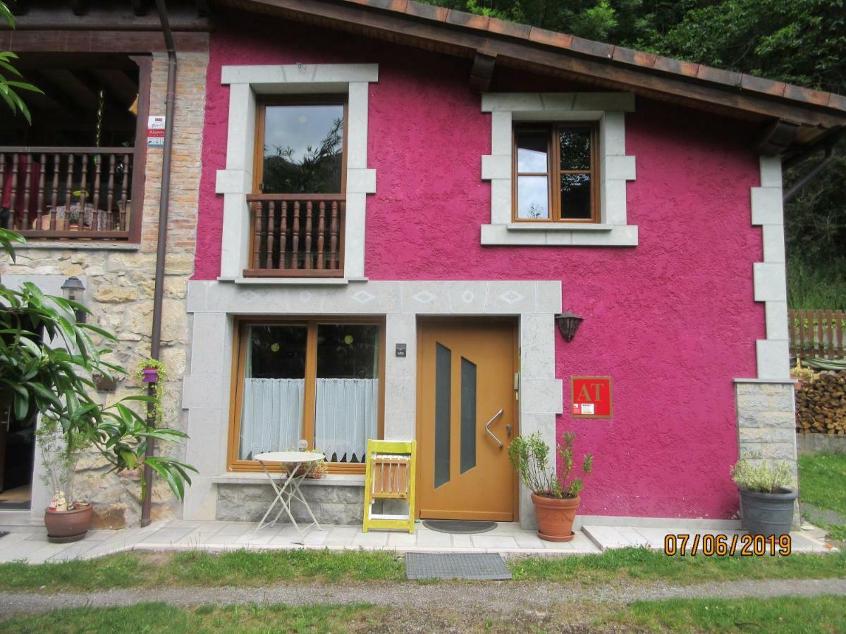 La Muria Apartment Onís エクステリア 写真