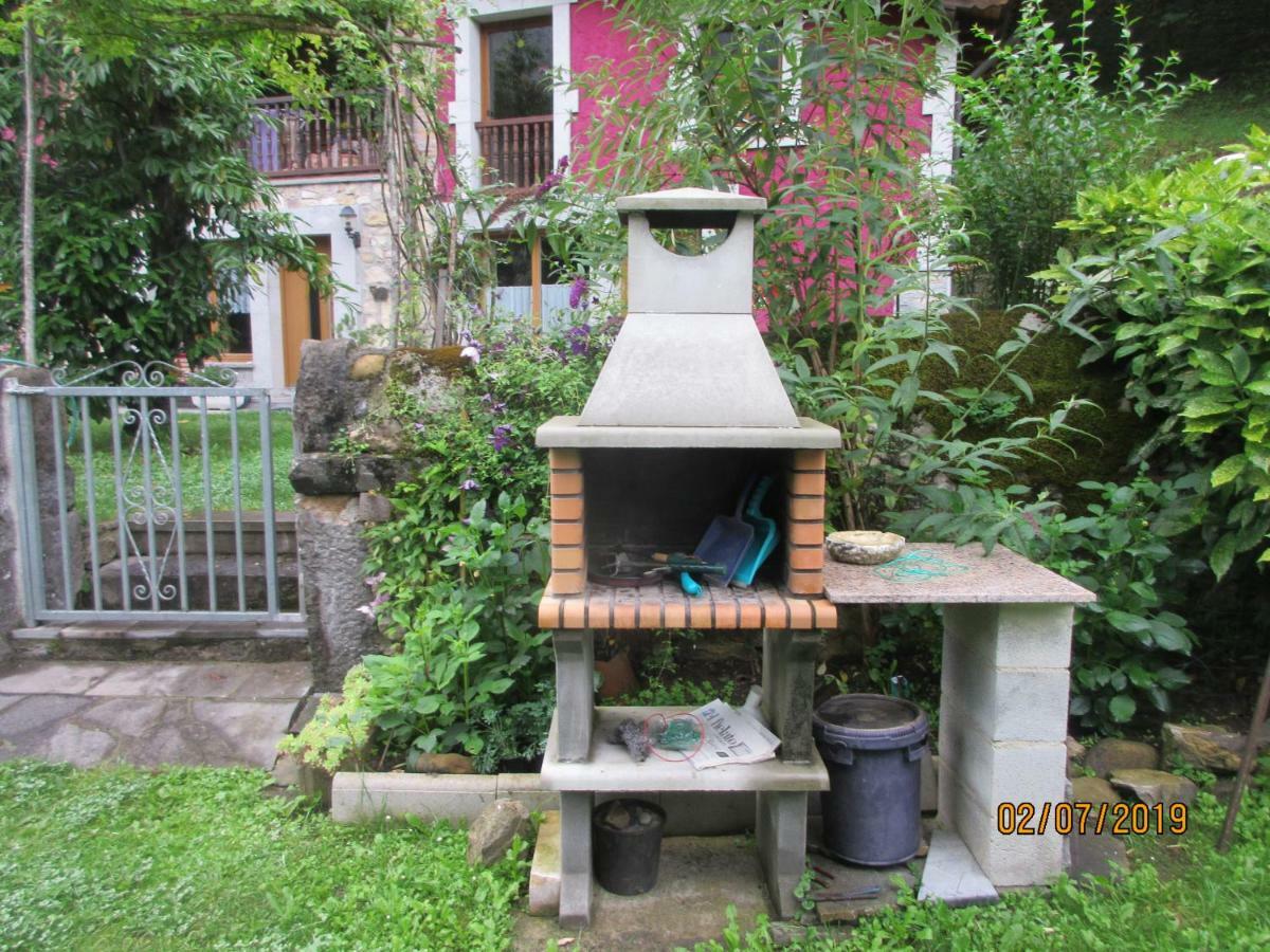 La Muria Apartment Onís エクステリア 写真
