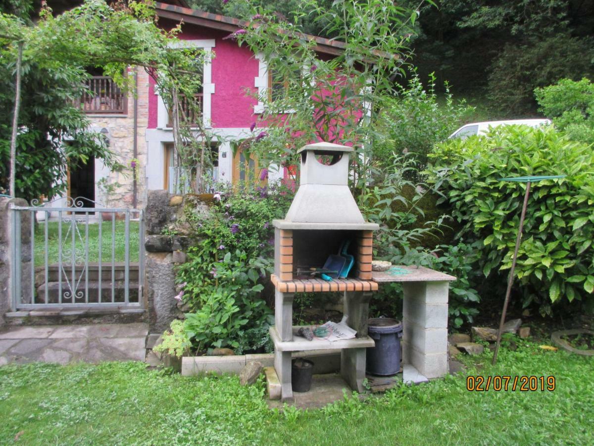 La Muria Apartment Onís エクステリア 写真